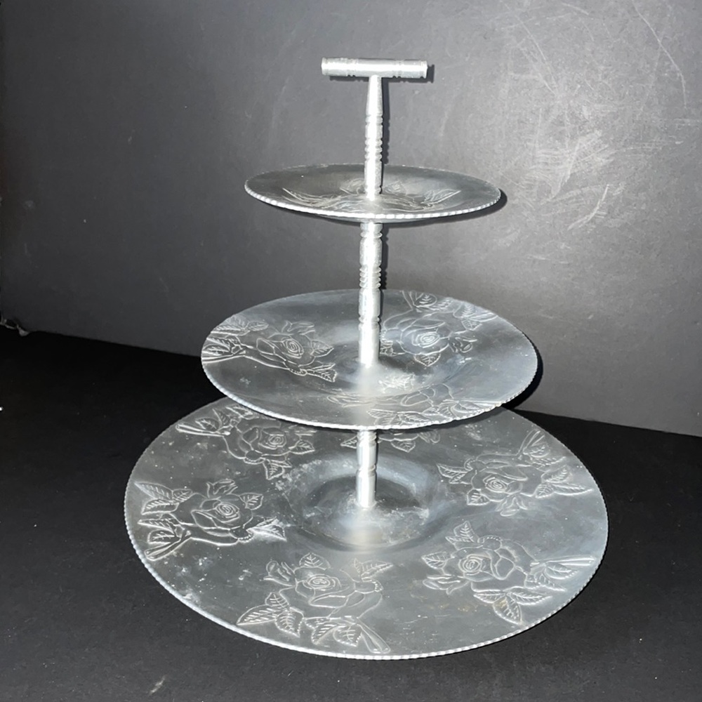 Mid Century Aluminum 3 Tier Tidbit Cake Serving Tray Canada Retro Platter